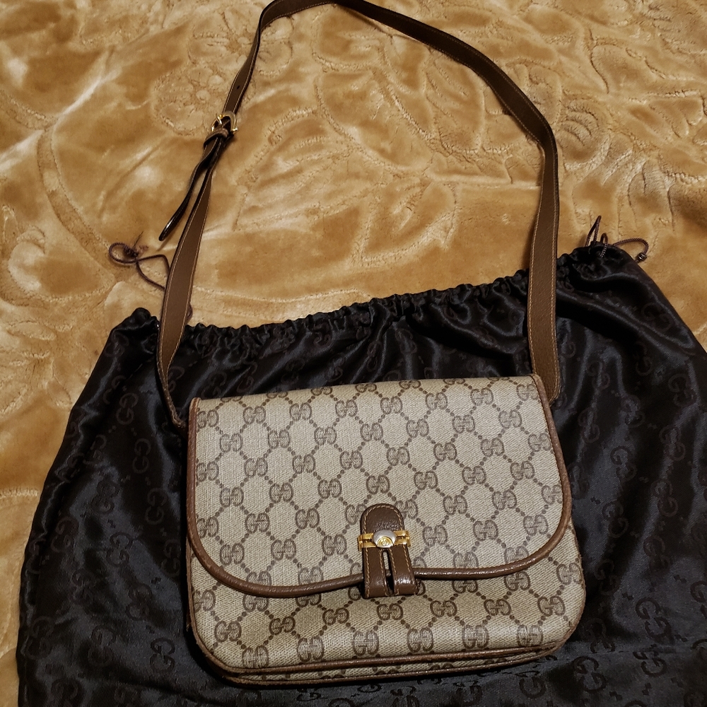 Gucci crossbody bag